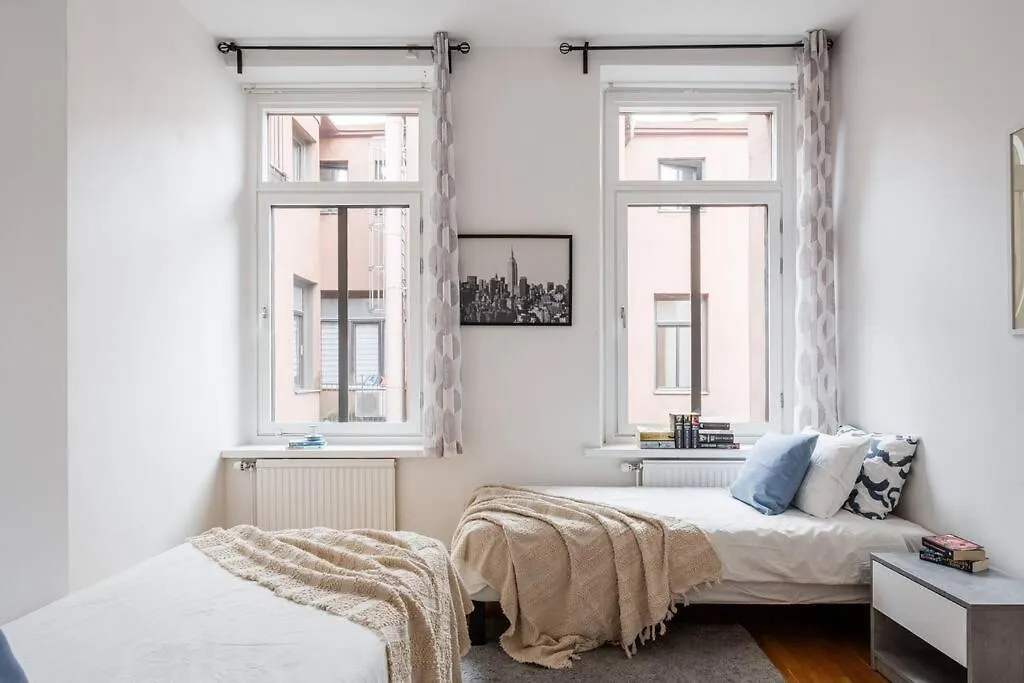 Apartment Large Central Gothenburg 2Bd Apt Sweden
